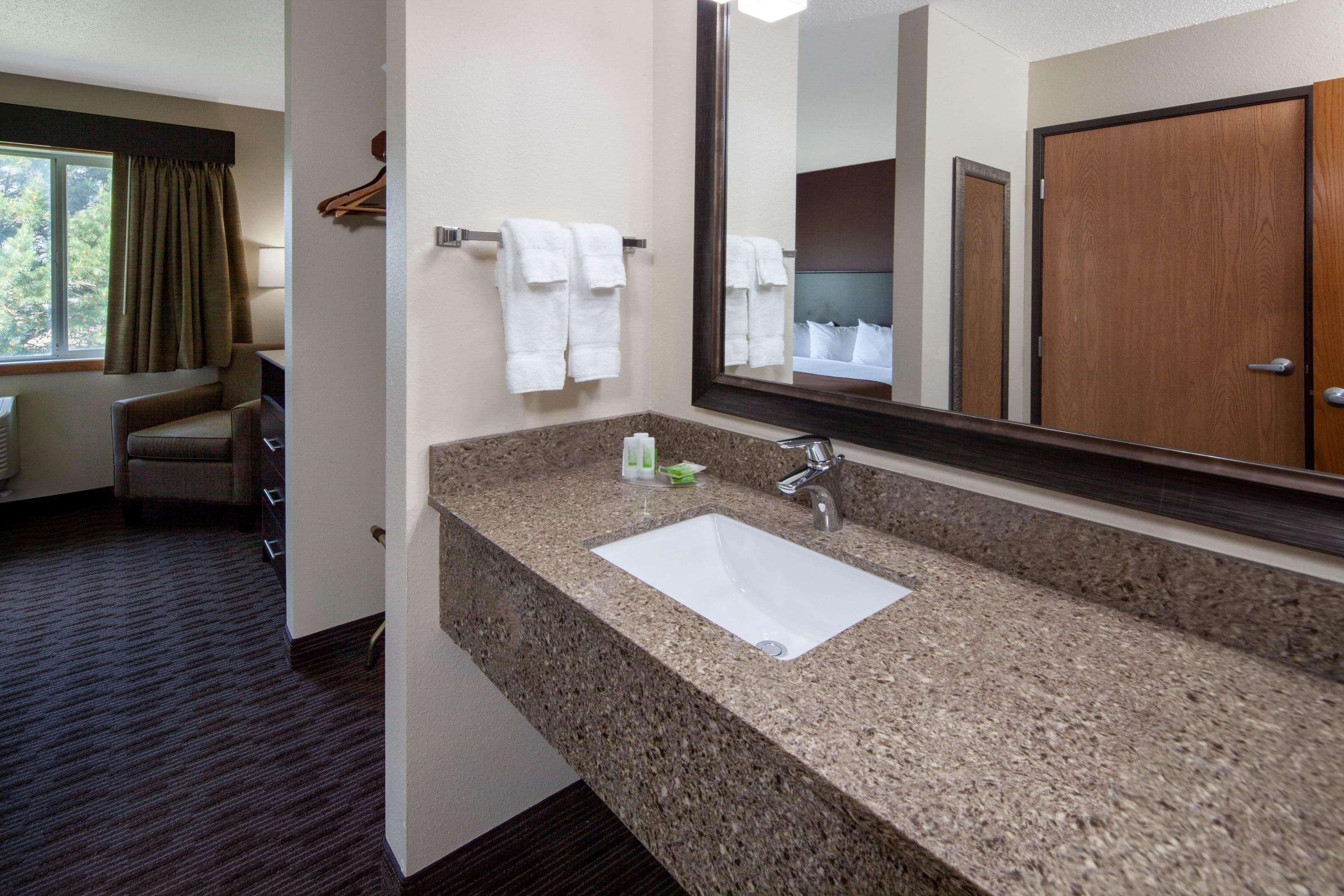 Americinn By Wyndham Northfield Eksteriør billede